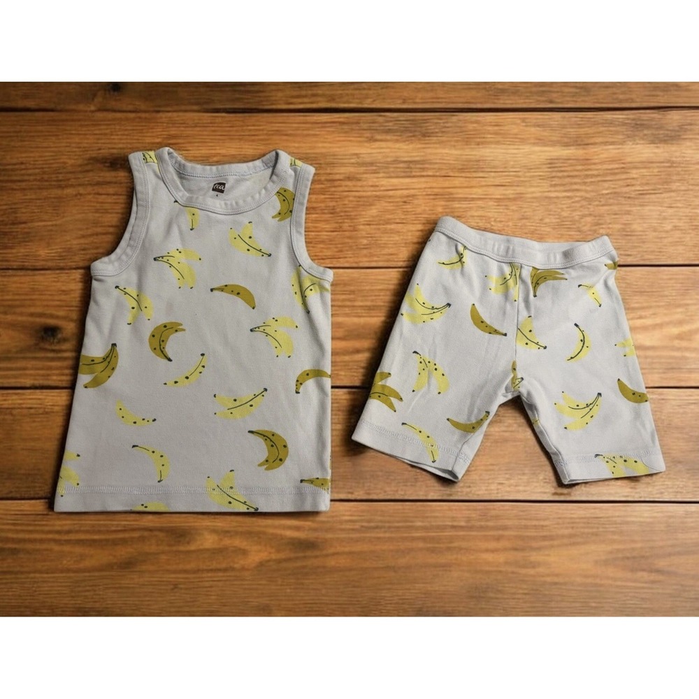 Tea Collection Kids Gray Banana Pajama‎ Set Size 4T Sleeveless With Shorts